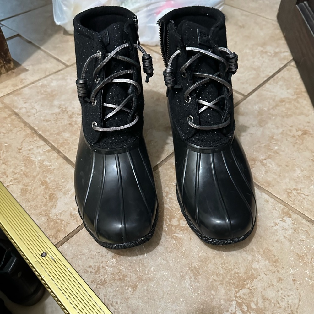 Sperry rain boots